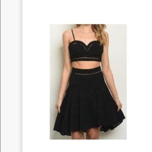 Two piece black high waisted outfit!